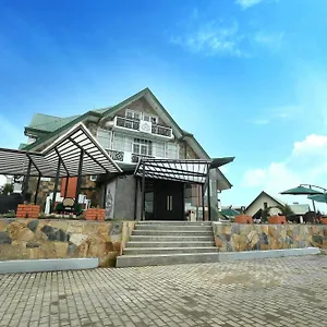 Horton Towers And Nuwara Eliya